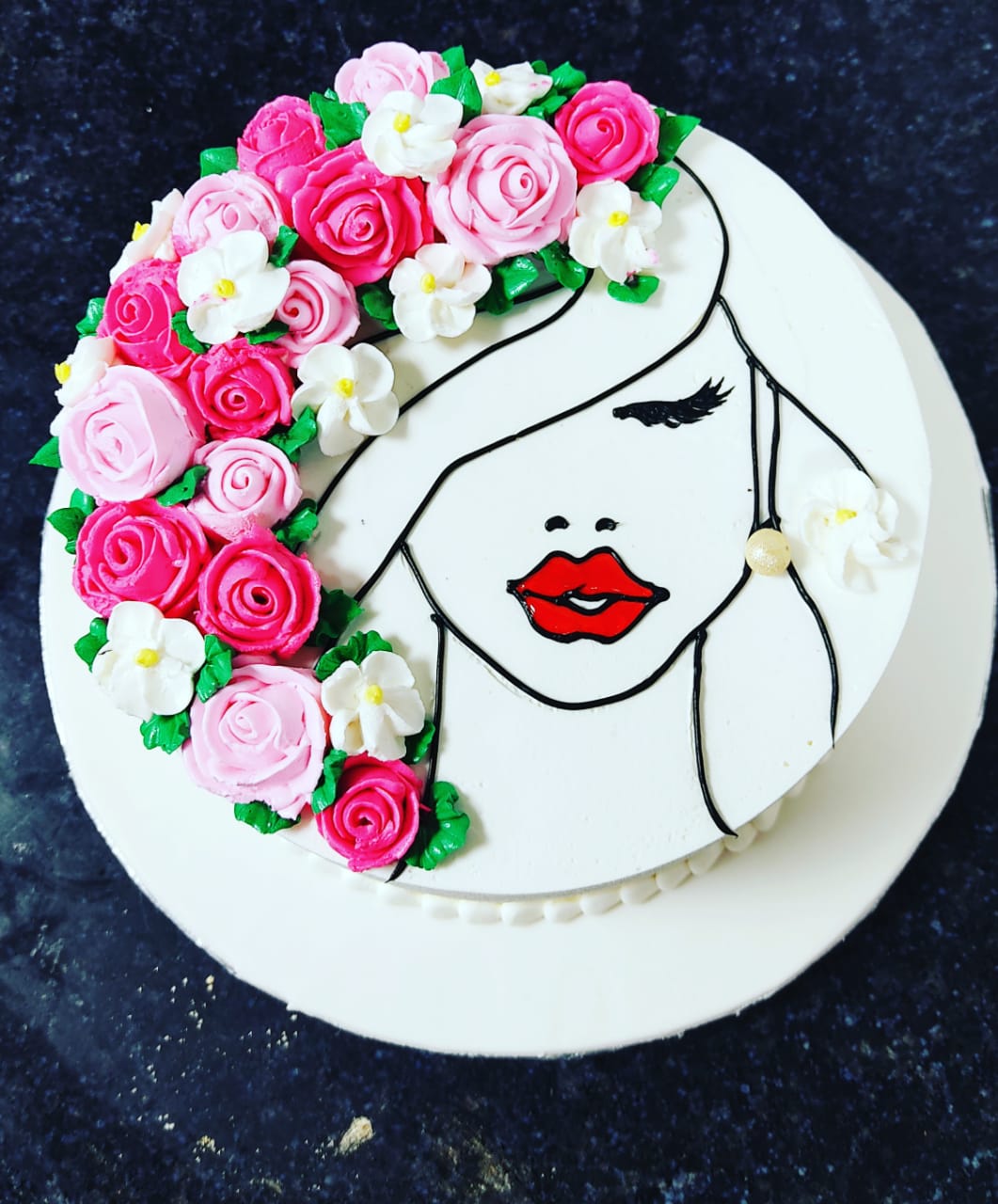 Pretty Woman Cake Design Images (Pretty Woman Birthday Cake Ideas) | Barbie  doll birthday cake, Birthday cake shop, Birthday cake